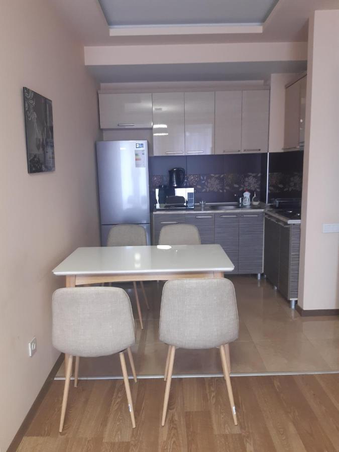 Batumi Apartment In Front Of Sheraton Экстерьер фото