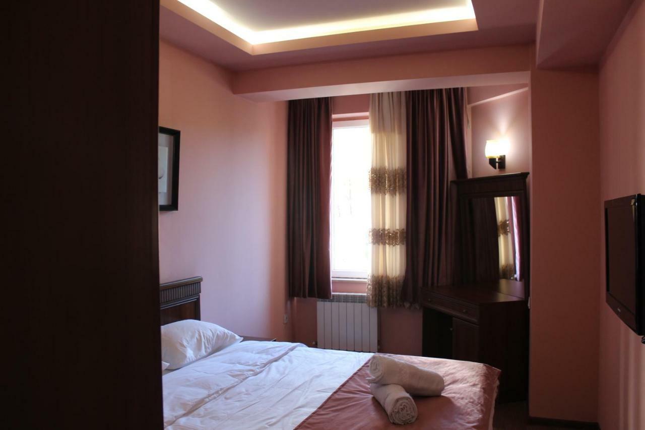 Batumi Apartment In Front Of Sheraton Экстерьер фото