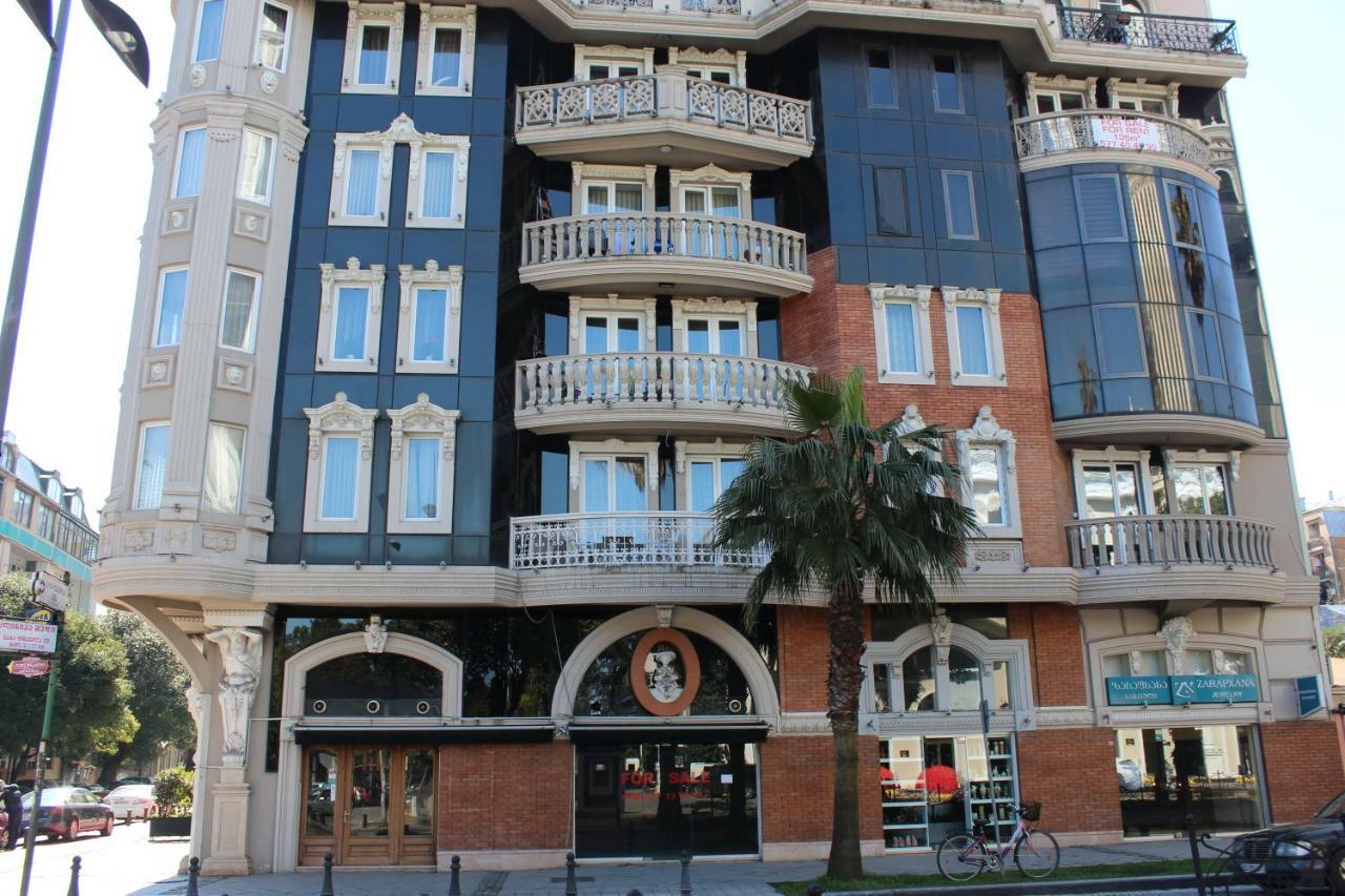 Batumi Apartment In Front Of Sheraton Экстерьер фото